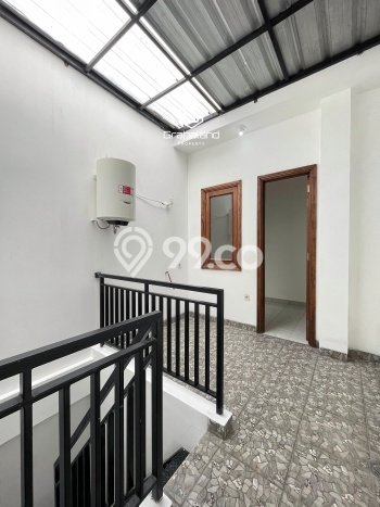 For Sale! Premium House LT 169m2 Desain Modern di Kebagusan For Sale! Premium House LT 169m2 Desain Modern di Kebagusan