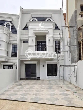 For Sale Rumah Mewah Exclusive di Jagakarsa, Jakarta Selatan For Sale Rumah Mewah Exclusive di Jagakarsa, Jakarta Selatan