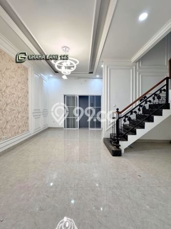 For Sale Rumah Mewah Exclusive di Jagakarsa, Jakarta Selatan For Sale Rumah Mewah Exclusive di Jagakarsa, Jakarta Selatan