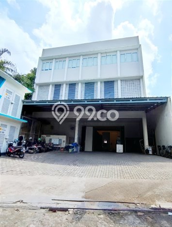 Kantor Dijual di Jakarta Barat LT 750m2 & LB 1500m2 Lokasi Terbaik! Kantor Dijual di Jakarta Barat LT 750m2 & LB 1500m2 Lokasi Terbaik!