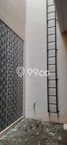 Jual Rumah Mewah Megah Dengan View Cantik di Cipinang, Jakarta Timur Jual Rumah Mewah Megah Dengan View Cantik di Cipinang, Jakarta Timur