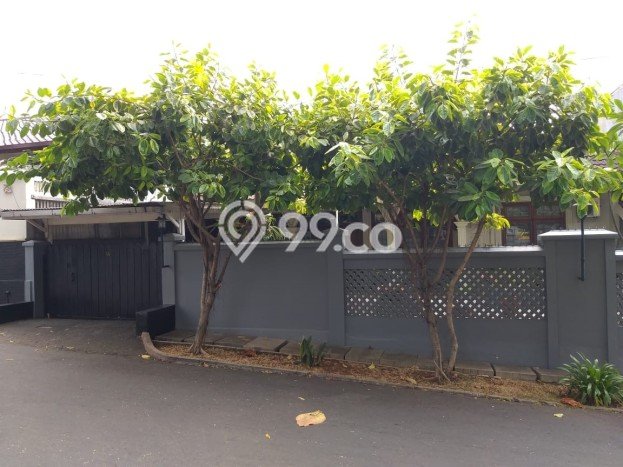Dijual Rumah Luas Elegan Dengan View Cantik di Jati Padang, Jakarta Selatan Dijual Rumah Luas Elegan Dengan View Cantik di Jati Padang, Jakarta Selatan