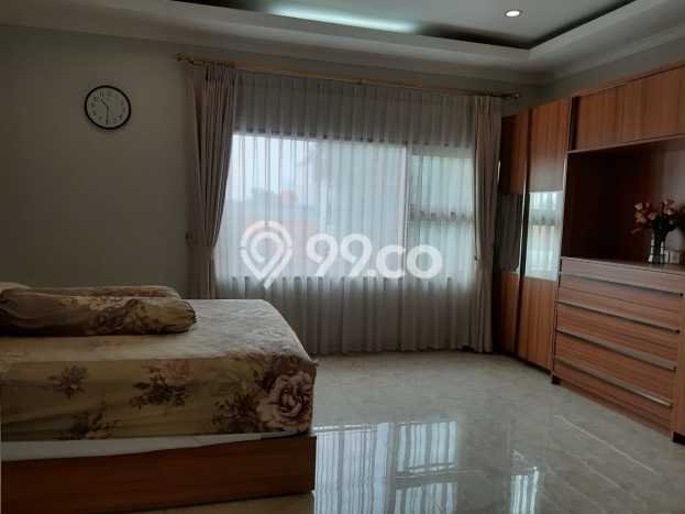 Disewakan Rumah Harga Terjangkau di Kalibata Jakarta Selatan dengan 4 Kamar Tidur Disewakan Rumah Harga Terjangkau di Kalibata Jakarta Selatan dengan 4 Kamar Tidur