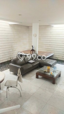 Rumah Luxury Modern Tanpa Renovasi di BSD City Tangerang Rumah Luxury Modern Tanpa Renovasi di BSD City Tangerang