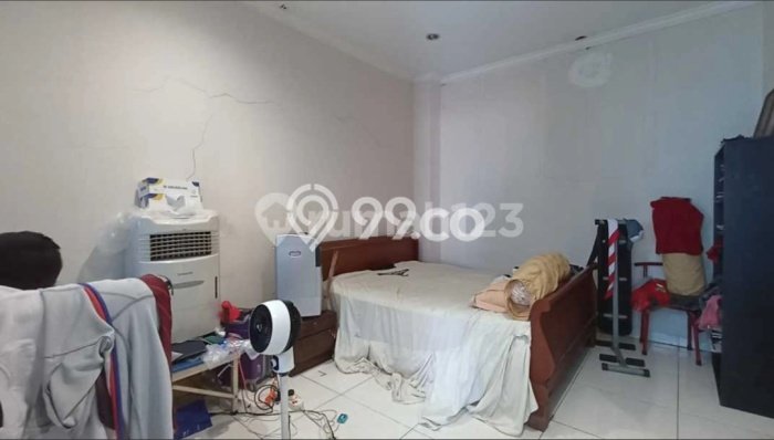 Rumah Luxury Modern Tanpa Renovasi di Menteng Dalam Jakarta Selatan Rumah Luxury Modern Tanpa Renovasi di Menteng Dalam Jakarta Selatan