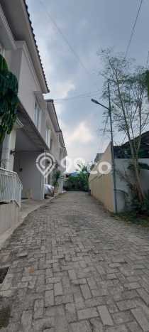 Rumah Modern Minimalis 3 KT Siap Huni di Jagakarsa Rumah Modern Minimalis 3 KT Siap Huni di Jagakarsa