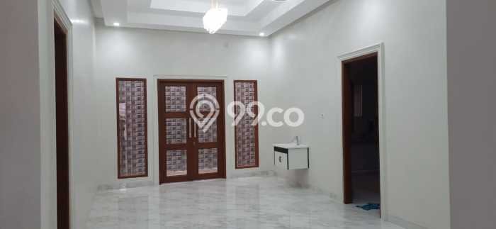 Jual Rumah Mewah Megah Dengan View Cantik di Cipinang, Jakarta Timur Jual Rumah Mewah Megah Dengan View Cantik di Cipinang, Jakarta Timur