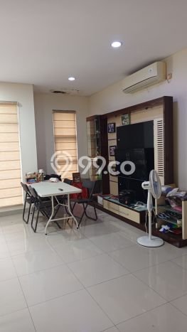Rumah Luxury Modern Tanpa Renovasi di Green Lake City Jakarta Barat Rumah Luxury Modern Tanpa Renovasi di Green Lake City Jakarta Barat