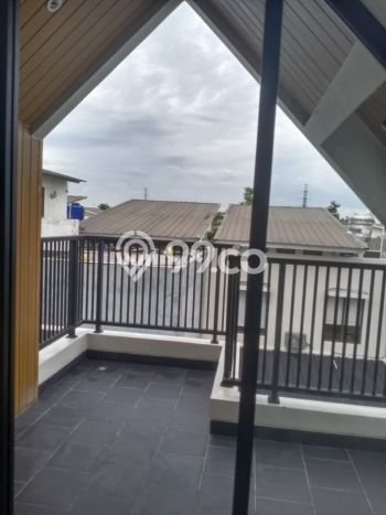 Rumah Disewakan Jakarta Timur LT 85m2 LB 93m2 Kawasan Jakarta Garden City Rumah Disewakan Jakarta Timur LT 85m2 LB 93m2 Kawasan Jakarta Garden City