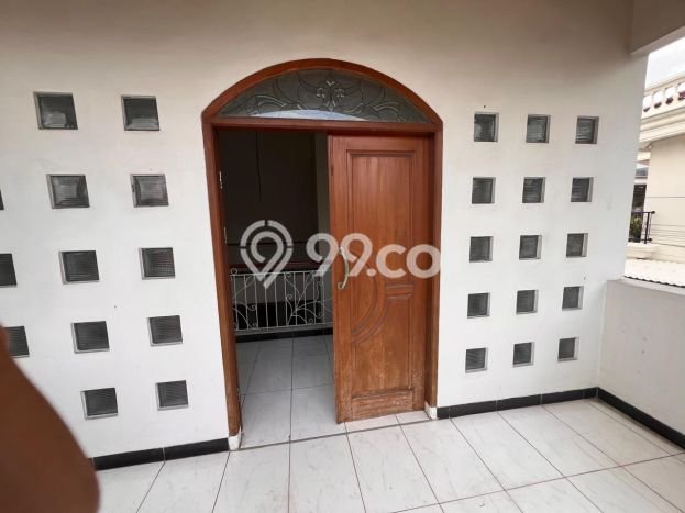 Rumah Cantik Siap Huni Di Duren Sawit Luas 200m2 Aman Rumah Cantik Siap Huni Di Duren Sawit Luas 200m2 Aman