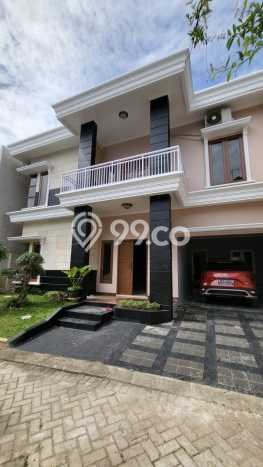For Sale! Luxury House LT 180m2 Desain Modern di Cibubur For Sale! Luxury House LT 180m2 Desain Modern di Cibubur