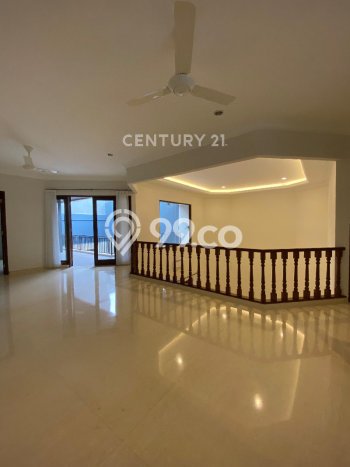 For Sale! Luxury House LT 650m2 Desain Elegan di Lebak Bulus For Sale! Luxury House LT 650m2 Desain Elegan di Lebak Bulus