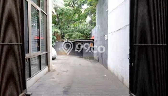 Dijual Hunian Mewah dengan Fasilitas Sekitar Lengkap di Menteng, Jakarta Pusat Dijual Hunian Mewah dengan Fasilitas Sekitar Lengkap di Menteng, Jakarta Pusat