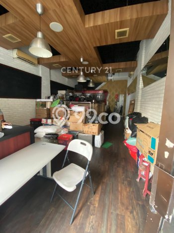 Rumah Luxury di Jakarta Selatan Strategis Kondisi Baik Rumah Luxury di Jakarta Selatan Strategis Kondisi Baik