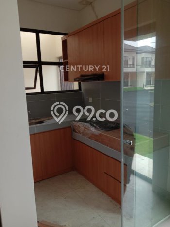 For Sale Hunian Rumah Terawat 4 Kamar di Tangerang Kota, Tangerang For Sale Hunian Rumah Terawat 4 Kamar di Tangerang Kota, Tangerang