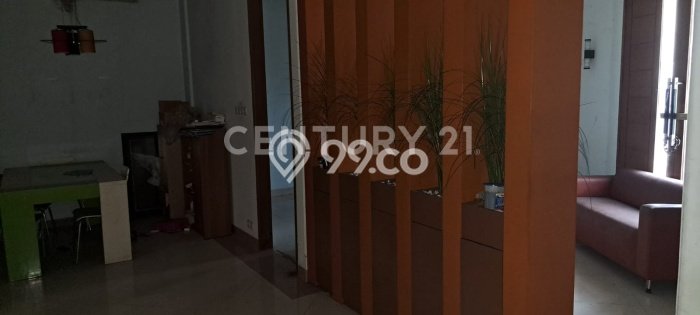 Hot Offer Hunian Premium Ideal dan Luas di Menteng, Jakarta Pusat Hot Offer Hunian Premium Ideal dan Luas di Menteng, Jakarta Pusat