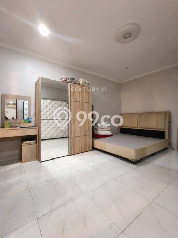 Siap Huni Hunian Elit 4 Kamar di Cakung Dekat ke Mana Pun Siap Huni Hunian Elit 4 Kamar di Cakung Dekat ke Mana Pun