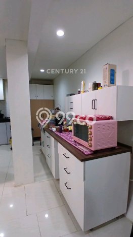 Siap Huni Rumah Mewah 4 Kamar di Pesanggrahan Dekat ke Mana Pun Siap Huni Rumah Mewah 4 Kamar di Pesanggrahan Dekat ke Mana Pun