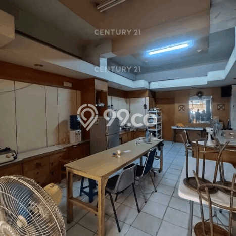 Unit Ruko Dijual di Jatinegara Jakarta Timur Luas Tanah 65m2, Luas Bangunan 195m2 Unit Ruko Dijual di Jatinegara Jakarta Timur Luas Tanah 65m2, Luas Bangunan 195m2