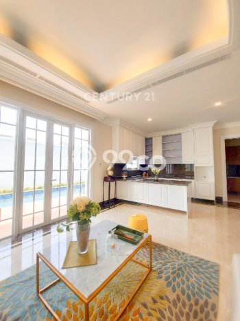 For Sale! Luxury House LT 200m2 Desain Modern di Gandaria For Sale! Luxury House LT 200m2 Desain Modern di Gandaria