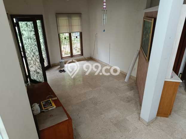 Ready to Use! Luxury House LT 330m2 Desain Modern di Tubagus Angke Ready to Use! Luxury House LT 330m2 Desain Modern di Tubagus Angke