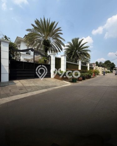 Dijual Rumah Mewah Exclusive di Ciputat Timur, Tangerang Selatan Dijual Rumah Mewah Exclusive di Ciputat Timur, Tangerang Selatan