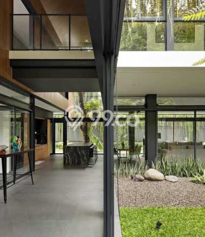 For Sale Rumah Mewah Exclusive di Kebayoran Baru, Jakarta Selatan For Sale Rumah Mewah Exclusive di Kebayoran Baru, Jakarta Selatan