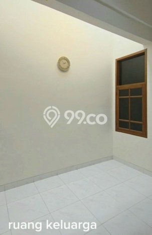 Lokasi terbaik! Rumah siap pakai dikontrakkan di Kelapa Gading LB 250m2 Lokasi terbaik! Rumah siap pakai dikontrakkan di Kelapa Gading LB 250m2