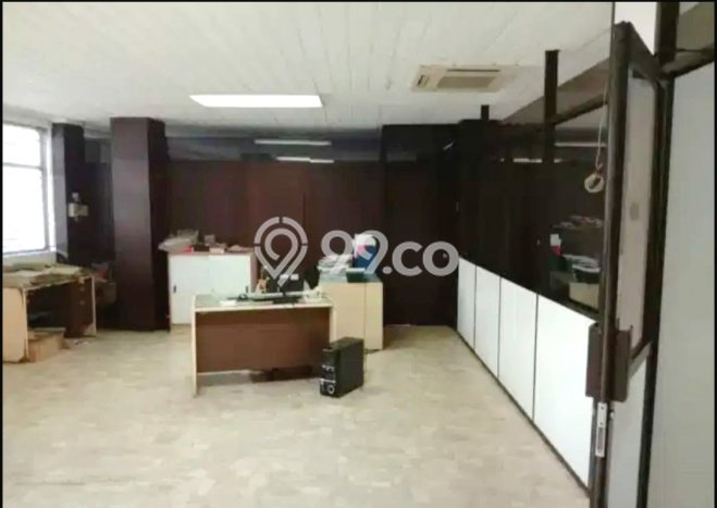 Ruko Bagus Dijual LB 706m2 Lokasi Strategis Jakarta Pusat Area Cocok untuk Berbisnis Ruko Bagus Dijual LB 706m2 Lokasi Strategis Jakarta Pusat Area Cocok untuk Berbisnis
