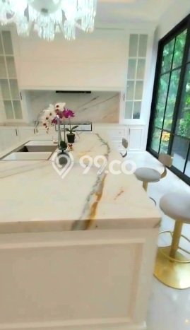 Rumah Elit Modern Tanpa Renovasi di Pegangsaan Jakarta Utara Rumah Elit Modern Tanpa Renovasi di Pegangsaan Jakarta Utara