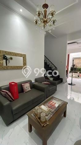 Hot Offer Hunian Mewah Ideal dan Luas di Matraman, Jakarta Timur Hot Offer Hunian Mewah Ideal dan Luas di Matraman, Jakarta Timur