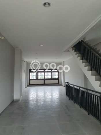 FOR RENT! Ruko di Pantai Indah Kapuk Cocok untuk Bisnis 81m2 FOR RENT! Ruko di Pantai Indah Kapuk Cocok untuk Bisnis 81m2