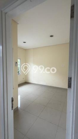 Rumah Luxury Modern Tanpa Renovasi di Green Lake City Jakarta Barat Rumah Luxury Modern Tanpa Renovasi di Green Lake City Jakarta Barat