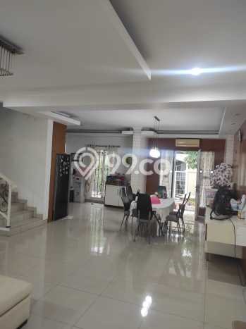 Rumah Elit Modern Tanpa Renovasi di Pantai Indah Kapuk Jakarta Utara Rumah Elit Modern Tanpa Renovasi di Pantai Indah Kapuk Jakarta Utara