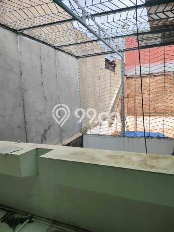 Jual Rumah Mewah Elegan Dengan View Eksklusif di Semanan, Jakarta Barat Jual Rumah Mewah Elegan Dengan View Eksklusif di Semanan, Jakarta Barat