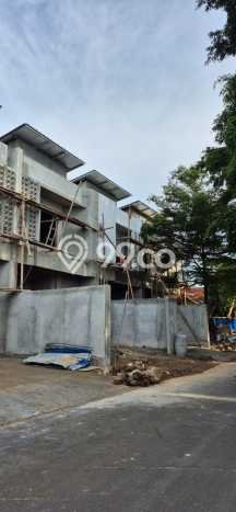 Jual Rumah Eksklusif 3 KT di Meruya, Jakarta Barat Jual Rumah Eksklusif 3 KT di Meruya, Jakarta Barat