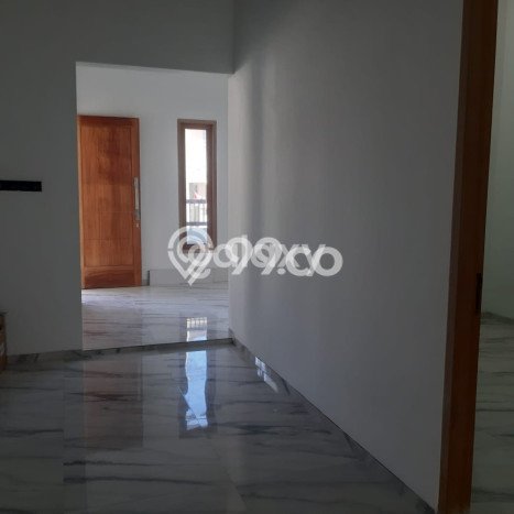 Dijual Cepat Rumah Favorit Siap Huni LB 130m2 di Driyorejo, Gresik Dijual Cepat Rumah Favorit Siap Huni LB 130m2 di Driyorejo, Gresik