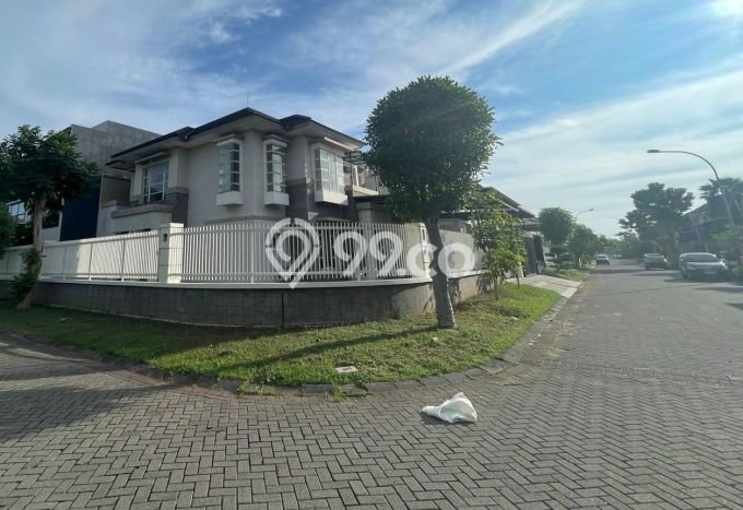 Rumah Mewah Dijual LT 436m2 di Sukolilo, Surabaya Rumah Mewah Dijual LT 436m2 di Sukolilo, Surabaya