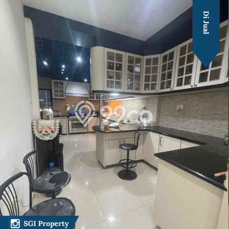 Ready to Use! Premium House LT 225m2 Desain Modern di Batam Centre Ready to Use! Premium House LT 225m2 Desain Modern di Batam Centre