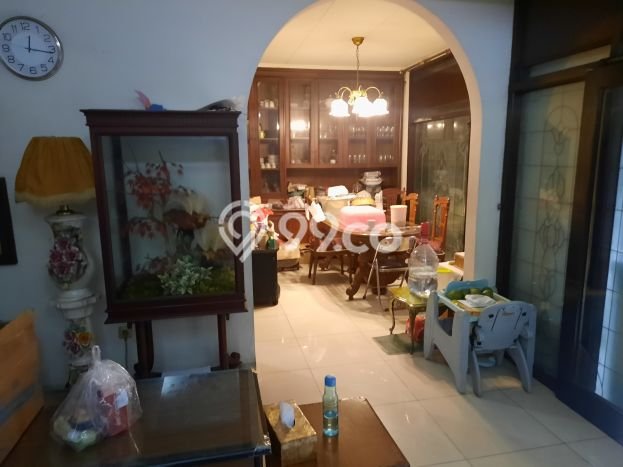 Rumah Mewah LB 275m2 Siap Huni Desain Elegan di Rawamangun, Jakarta Timur Rumah Mewah LB 275m2 Siap Huni Desain Elegan di Rawamangun, Jakarta Timur