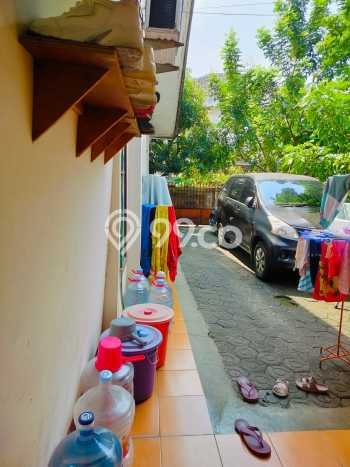 Rumah Modern 4 Kamar LT 259m2 di Pekayon Rumah Modern 4 Kamar LT 259m2 di Pekayon
