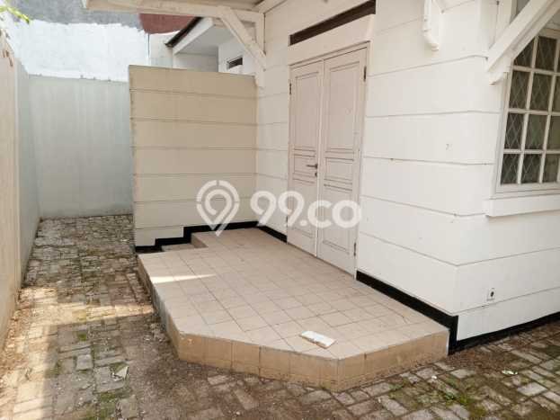 Rumah Modern 3 KT LT 180m2 di Kota Legenda Rumah Modern 3 KT LT 180m2 di Kota Legenda