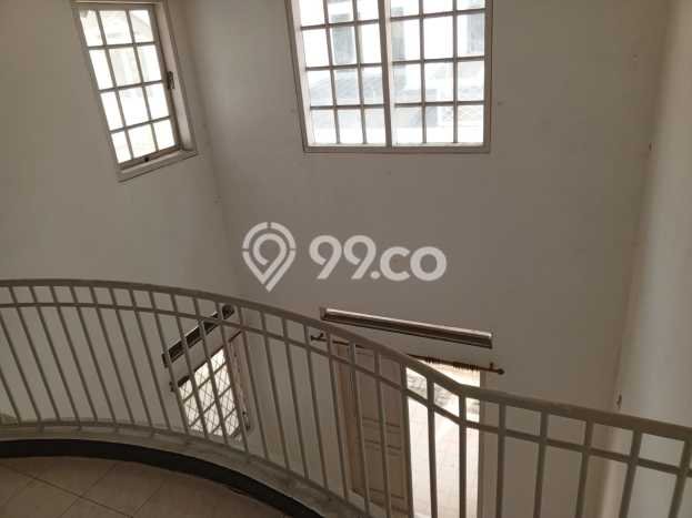 Rumah Modern 3 KT LT 180m2 di Kota Legenda Rumah Modern 3 KT LT 180m2 di Kota Legenda