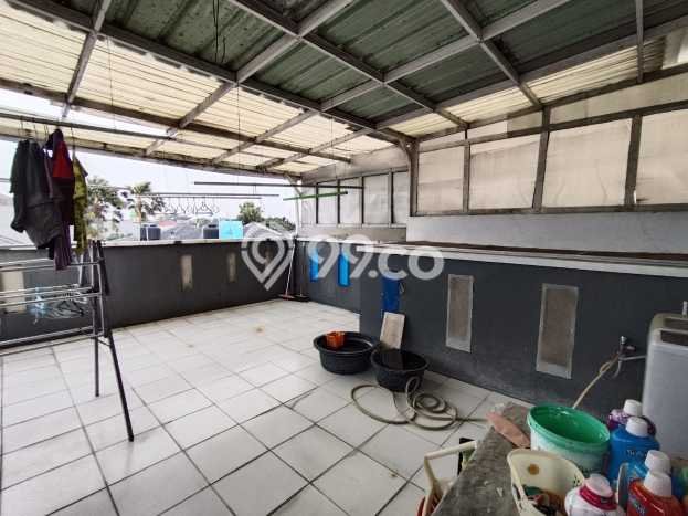 Rumah Minimalis LB/LT 300m2/150m2 Dijual di Pekayon, Bekasi Rumah Minimalis LB/LT 300m2/150m2 Dijual di Pekayon, Bekasi