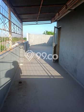 Ruko Disewa di Bekasi dengan LB 200m2 Area Komersial Ramai Ruko Disewa di Bekasi dengan LB 200m2 Area Komersial Ramai
