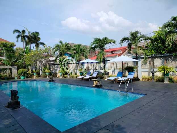 For Sale! Luxury House LT 2700m2 Desain Elegan di Jaka Permai For Sale! Luxury House LT 2700m2 Desain Elegan di Jaka Permai