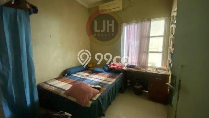PENAWARAN TERBAIK! Rumah Premium area Mustikajaya, Luas 140m2m² Bangunan 45m2m² PENAWARAN TERBAIK! Rumah Premium area Mustikajaya, Luas 140m2m² Bangunan 45m2m²