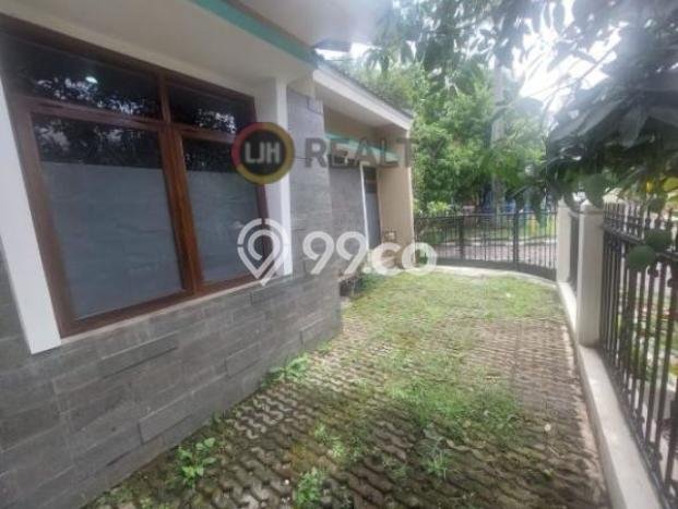 Hunian Cantik Modern Lb 130m2 di Arcamanik, Bandung Hunian Cantik Modern Lb 130m2 di Arcamanik, Bandung