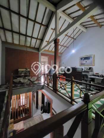HARGA TERBAIK! Rumah di Antapani, 2 KM, Lingkungan Asri, LT 120m2m² Bangunan 198m2m² HARGA TERBAIK! Rumah di Antapani, 2 KM, Lingkungan Asri, LT 120m2m² Bangunan 198m2m²