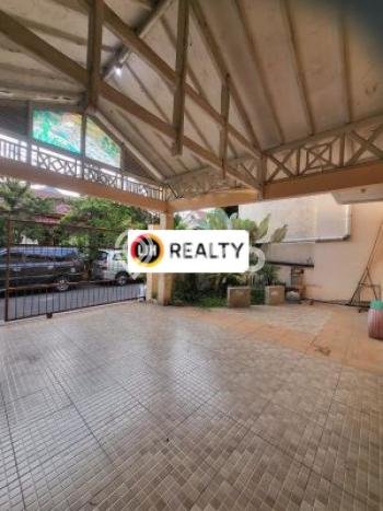 DREAM HOME! Rumah di Arcamanik, 3 KM, Free Macet, LT 135m² LB 150m² DREAM HOME! Rumah di Arcamanik, 3 KM, Free Macet, LT 135m² LB 150m²
